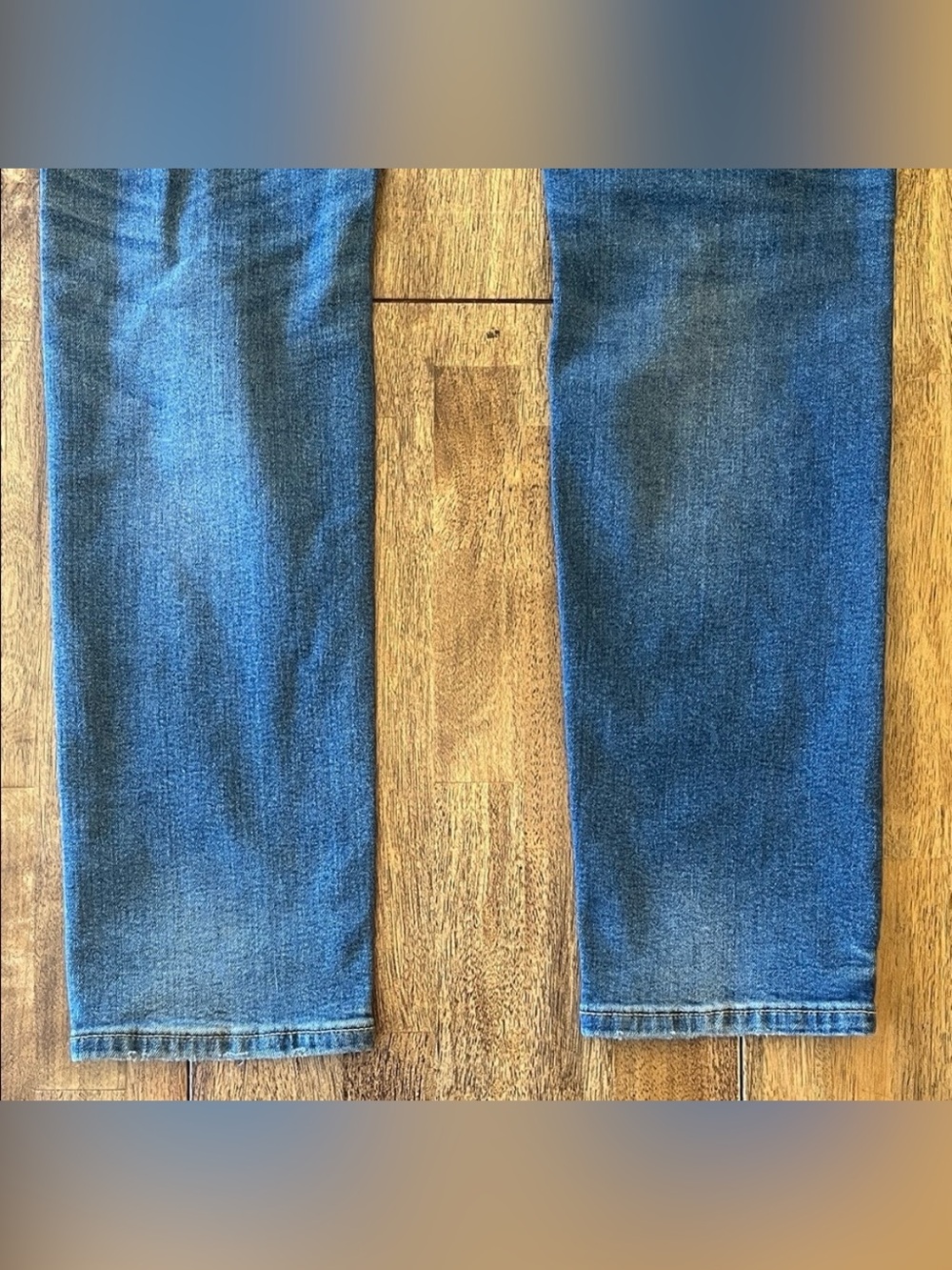 Original Use Men's Distressed Relaxed Denim - Picture 6 of 11